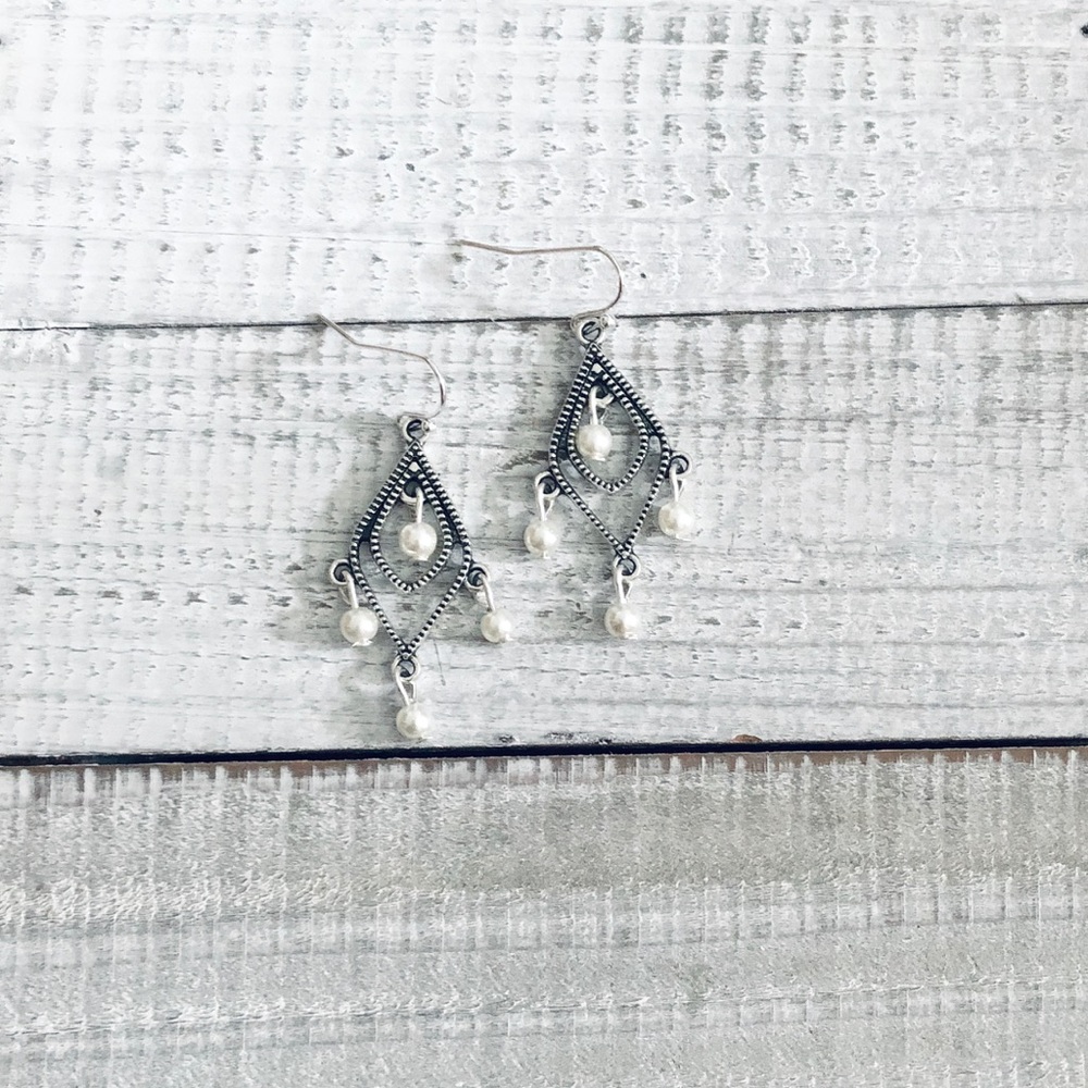 Bohemian White Pearl Drop Silver Earrings NWT